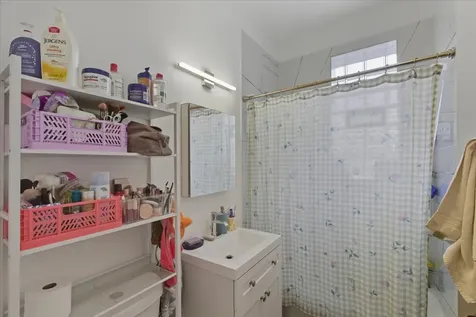 2350 West Charleston Street Chicago IL 60647