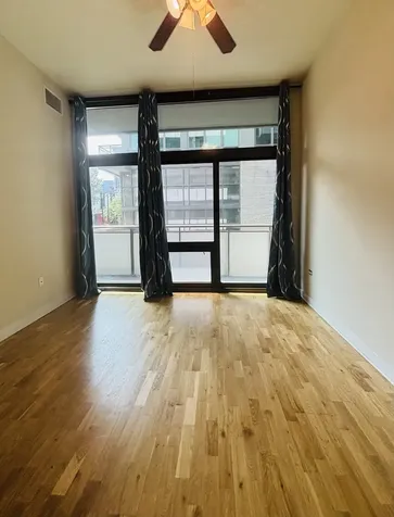 660 West Wayman Street Chicago IL 60661