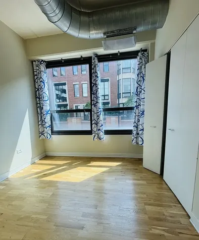 660 West Wayman Street Chicago IL 60661