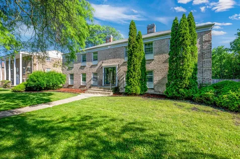 4042 Charleston Road Matteson IL 60443