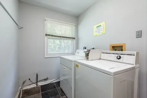 4042 Charleston Road Matteson IL 60443