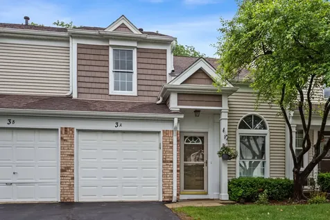 3 Chaucer Lane Streamwood IL 60107