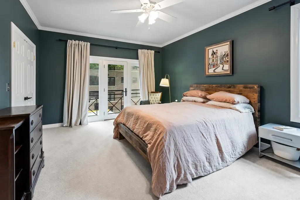 2708 North Wilton Avenue Chicago IL 60614