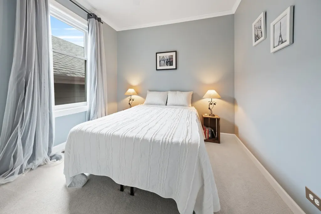 2708 North Wilton Avenue Chicago IL 60614