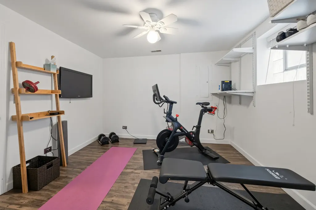 2708 North Wilton Avenue Chicago IL 60614