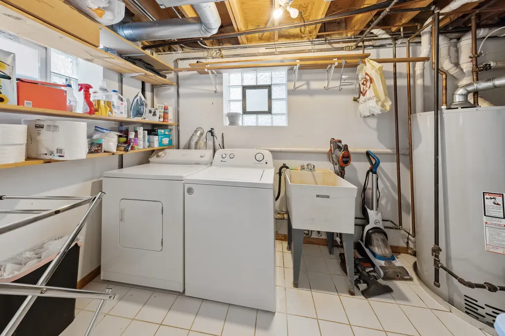 2708 North Wilton Avenue Chicago IL 60614