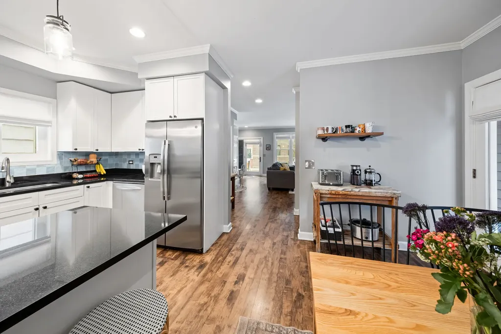 2708 North Wilton Avenue Chicago IL 60614