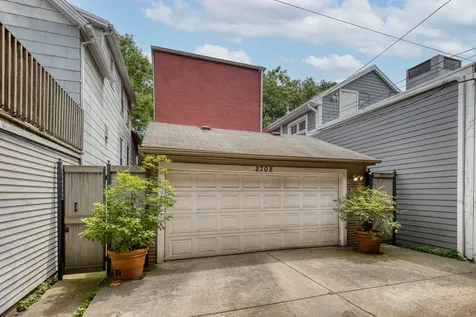 2708 North Wilton Avenue Chicago IL 60614