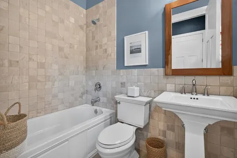 6421 Bentley Avenue Willowbrook IL 60527