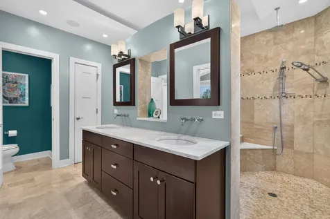 6421 Bentley Avenue Willowbrook IL 60527