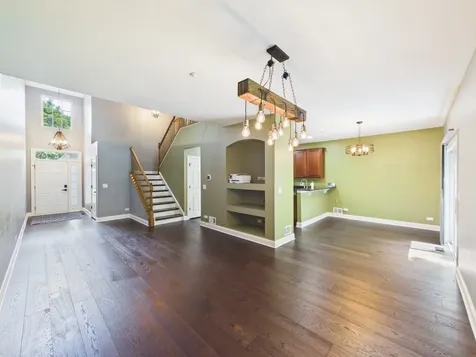6067 Canterbury Lane Hoffman Estates IL 60192