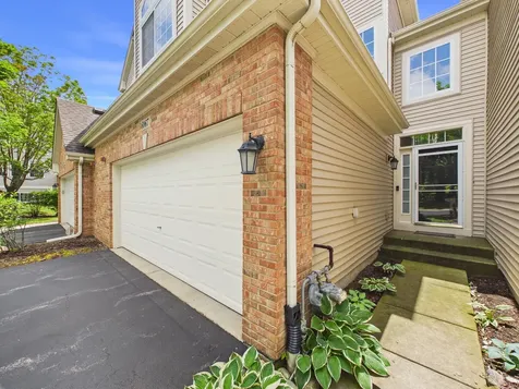 6067 Canterbury Lane Hoffman Estates IL 60192