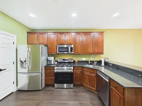 6067 Canterbury Lane Hoffman Estates IL 60192