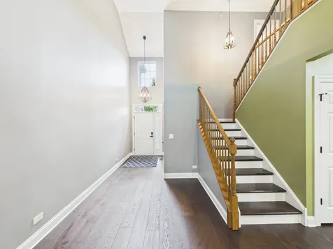 6067 Canterbury Lane Hoffman Estates IL 60192