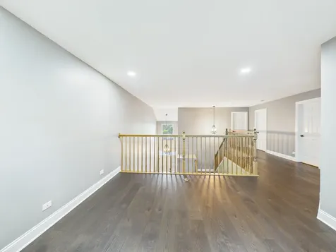 6067 Canterbury Lane Hoffman Estates IL 60192