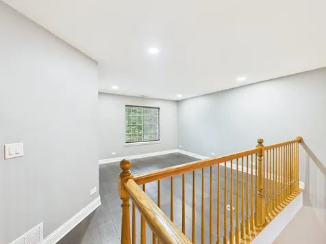 6067 Canterbury Lane Hoffman Estates IL 60192