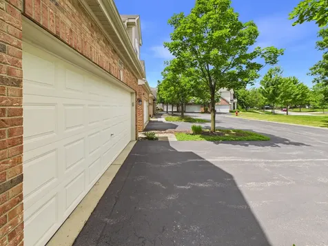 6067 Canterbury Lane Hoffman Estates IL 60192