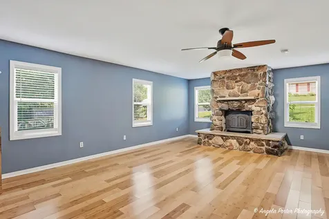 9019 Pine Avenue Wonder Lake IL 60097