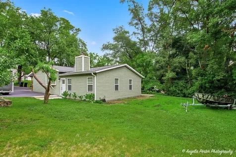 9019 Pine Avenue Wonder Lake IL 60097