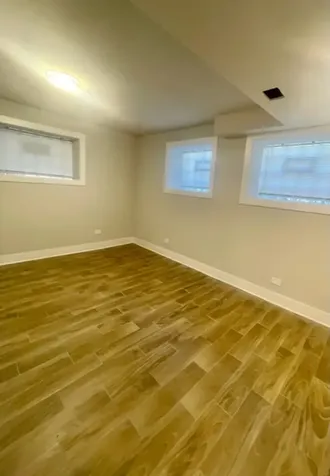 4450 North Winchester Avenue Chicago IL 60640