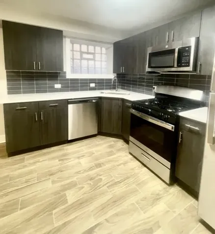 4450 North Winchester Avenue Chicago IL 60640