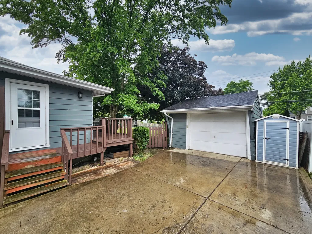 1034 South Saylor Avenue Elmhurst IL 60126