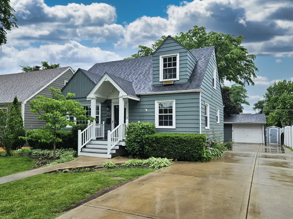 1034 South Saylor Avenue Elmhurst IL 60126