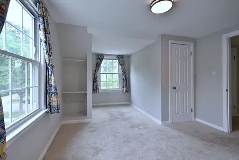 1034 South Saylor Avenue Elmhurst IL 60126