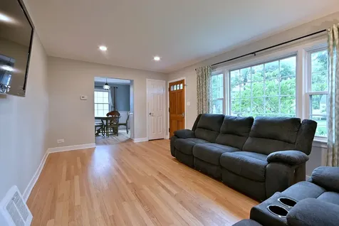 1034 South Saylor Avenue Elmhurst IL 60126