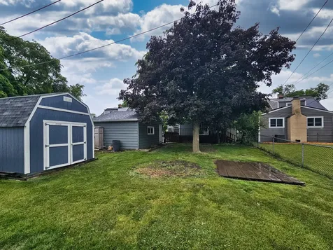 1034 South Saylor Avenue Elmhurst IL 60126