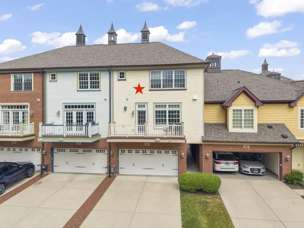 4159 Royal Mews Circle Naperville IL 60564