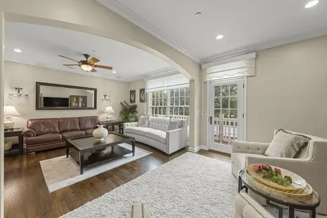 4159 Royal Mews Circle Naperville IL 60564