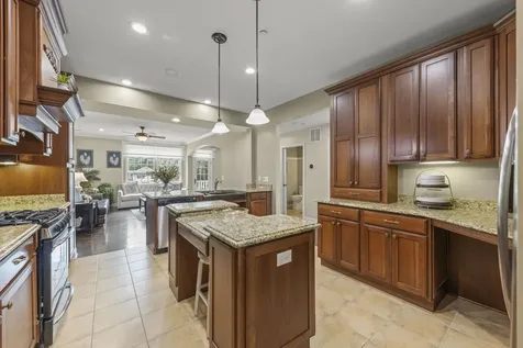4159 Royal Mews Circle Naperville IL 60564