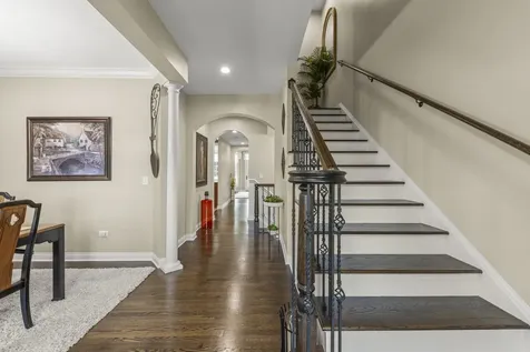 4159 Royal Mews Circle Naperville IL 60564