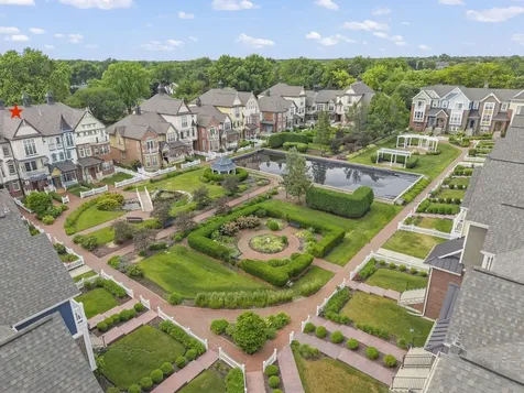 4159 Royal Mews Circle Naperville IL 60564