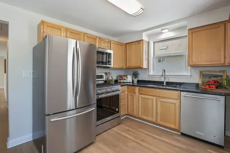 125 Burton Street Grayslake IL 60030