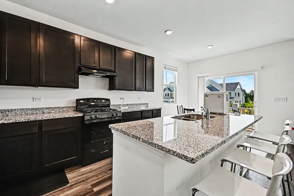 4271 Chelsea Manor Circle Aurora IL 60504