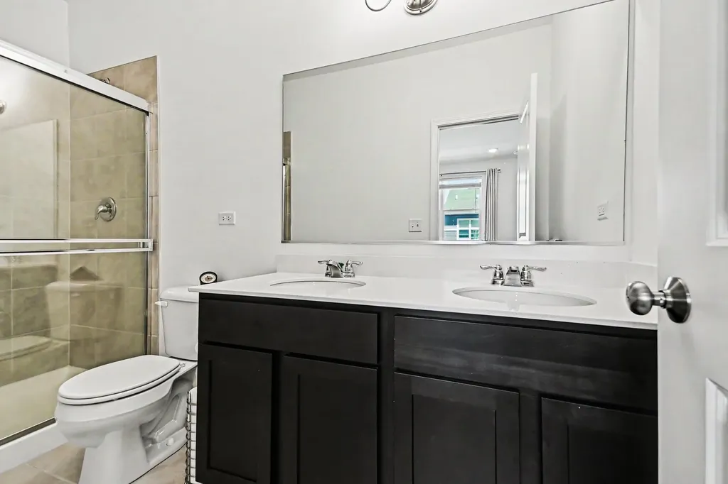 4271 Chelsea Manor Circle Aurora IL 60504