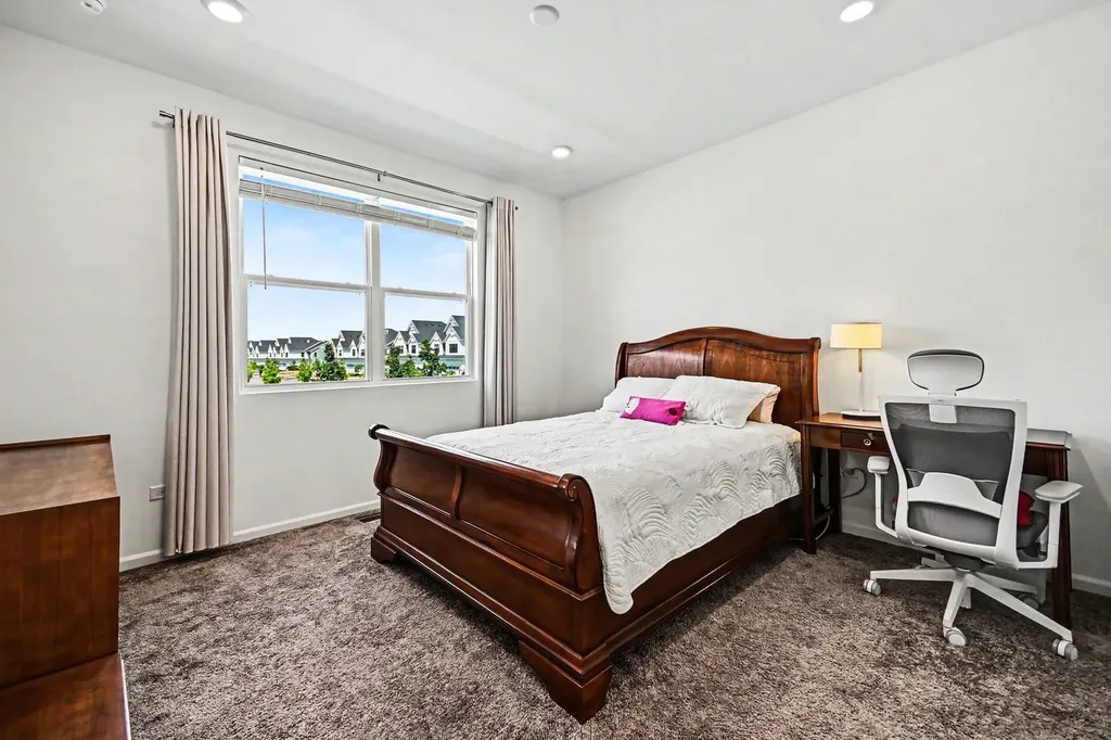 4271 Chelsea Manor Circle Aurora IL 60504