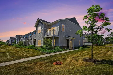 4271 Chelsea Manor Circle Aurora IL 60504