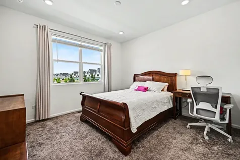 4271 Chelsea Manor Circle Aurora IL 60504