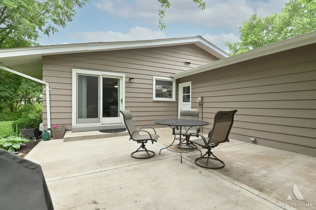 2603 Jackson Drive Woodridge IL 60517