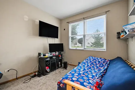 2559 Oak Park Court Crest Hill IL 60403