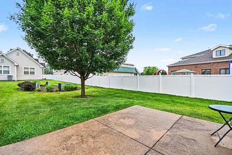2559 Oak Park Court Crest Hill IL 60403