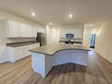 2318 Horseshoe Circle Naperville IL 60564