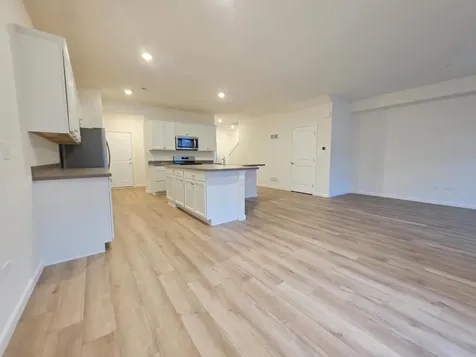 2318 Horseshoe Circle Naperville IL 60564