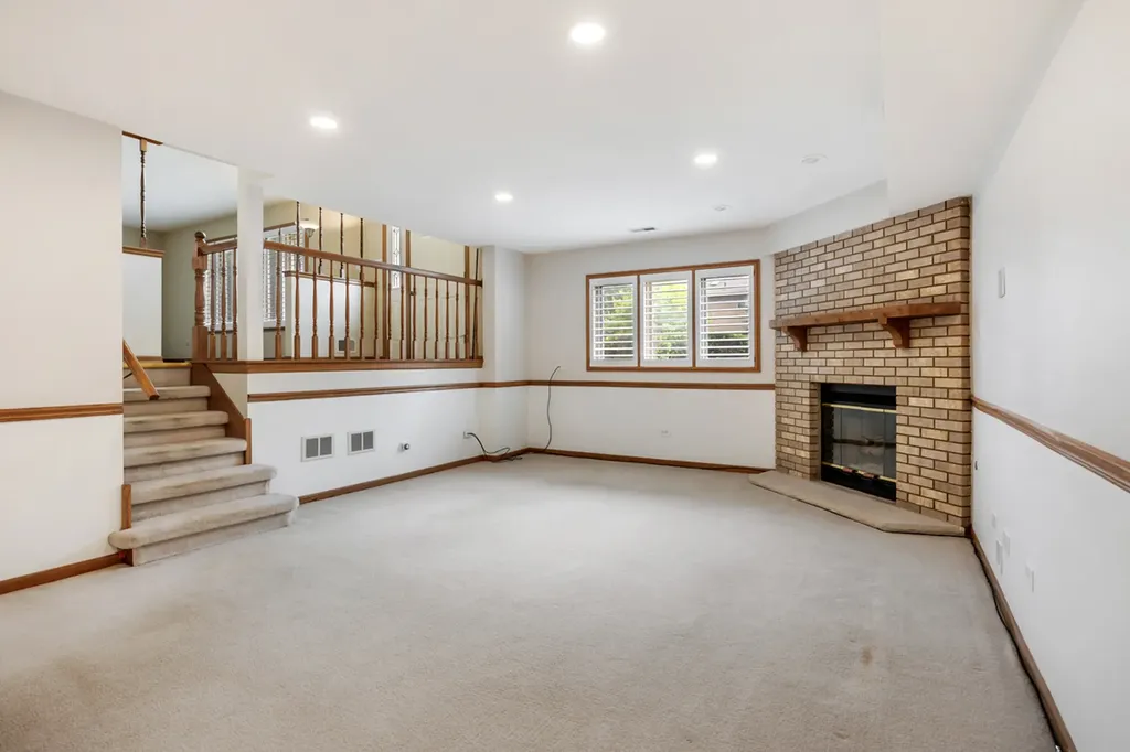 18116 John Charles Drive Orland Park IL 60467
