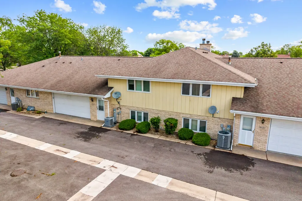 18116 John Charles Drive Orland Park IL 60467