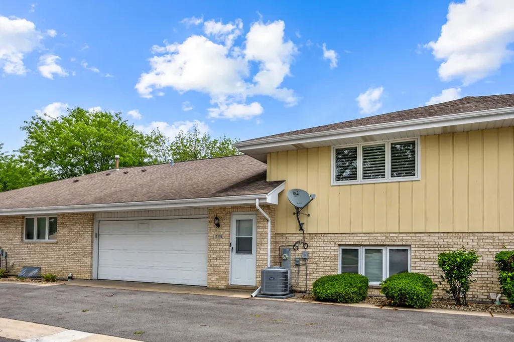 18116 John Charles Drive Orland Park IL 60467