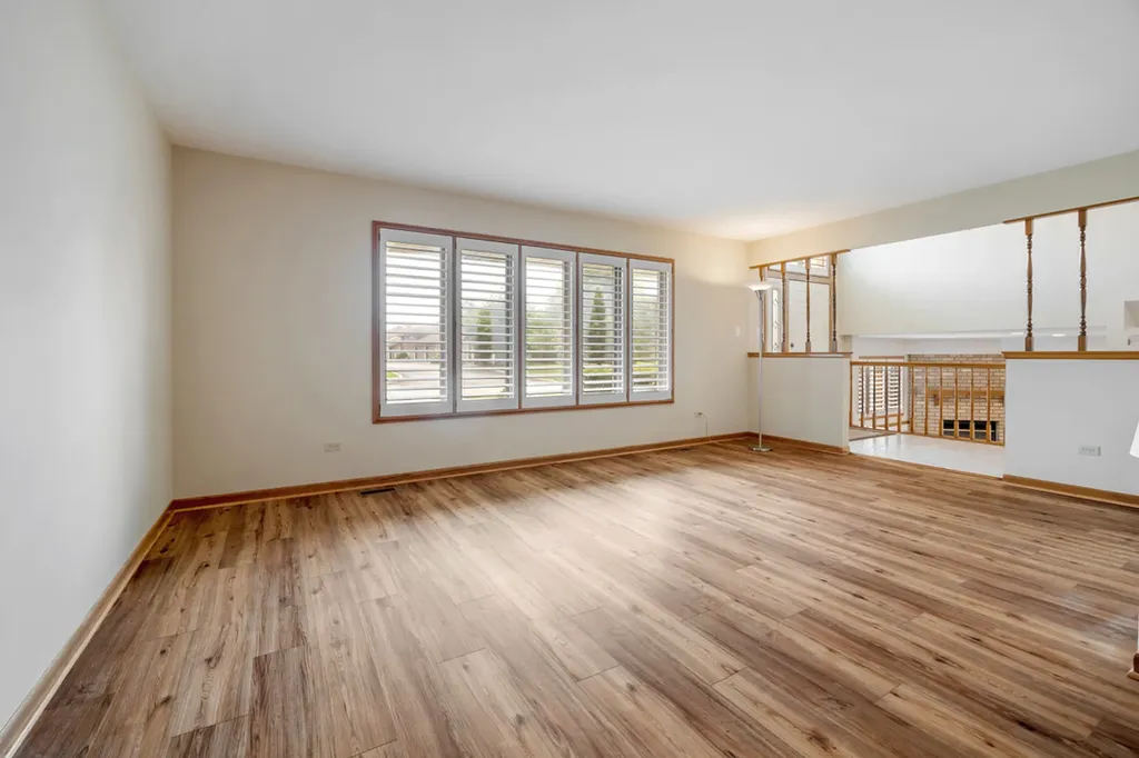 18116 John Charles Drive Orland Park IL 60467